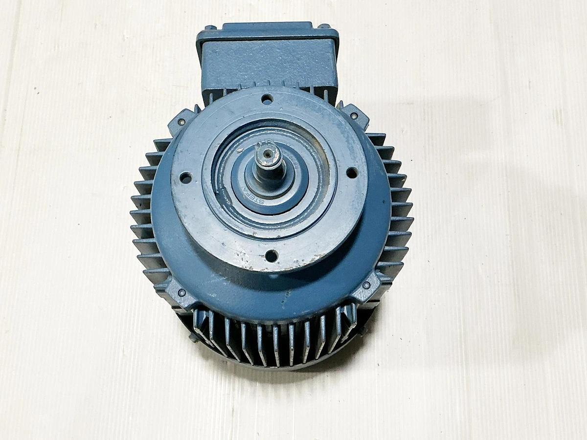 SEW Eurodrive DFT90L4 Electric Motor 2HP 575V 1720RPM 3PH 4.2A