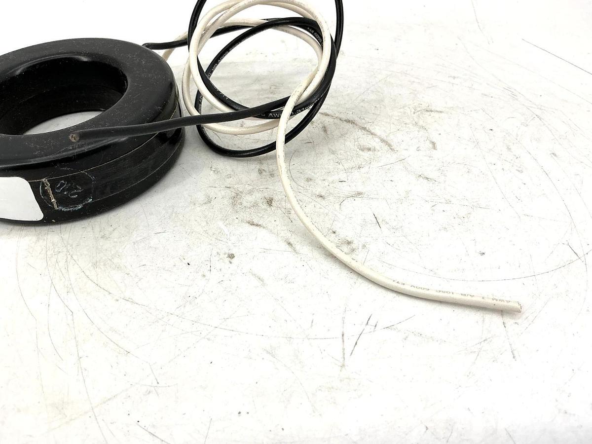 Used Simpson Electric Co 01300 Current Transformer 2-Wire Ratio: 300:5A 600V 50-400HZ