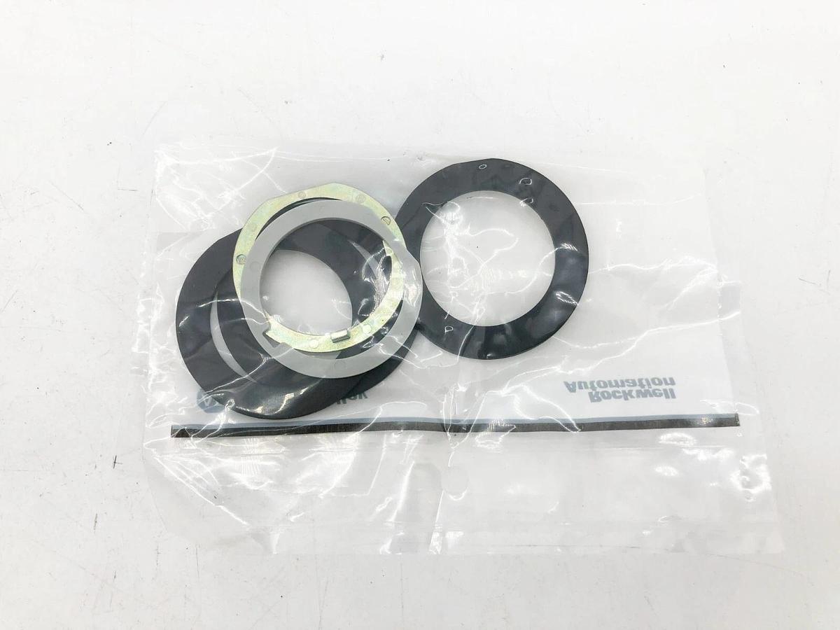 New Allen Bradley 800T-SB00XX Ser. T Illuminated Pushbutton Momentary 30mm