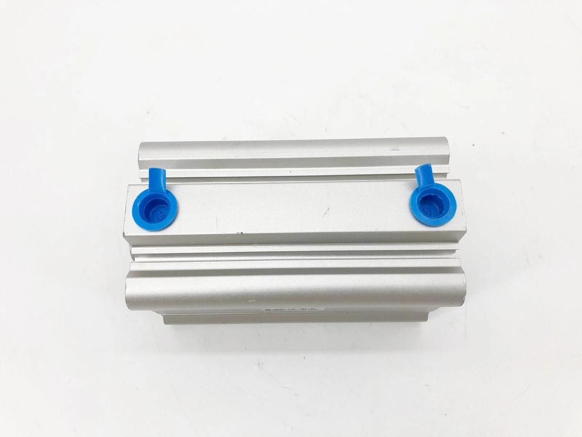 New SMC NCDQ2A50-63DZ Pneumatic Cylinder 145psi - No Box