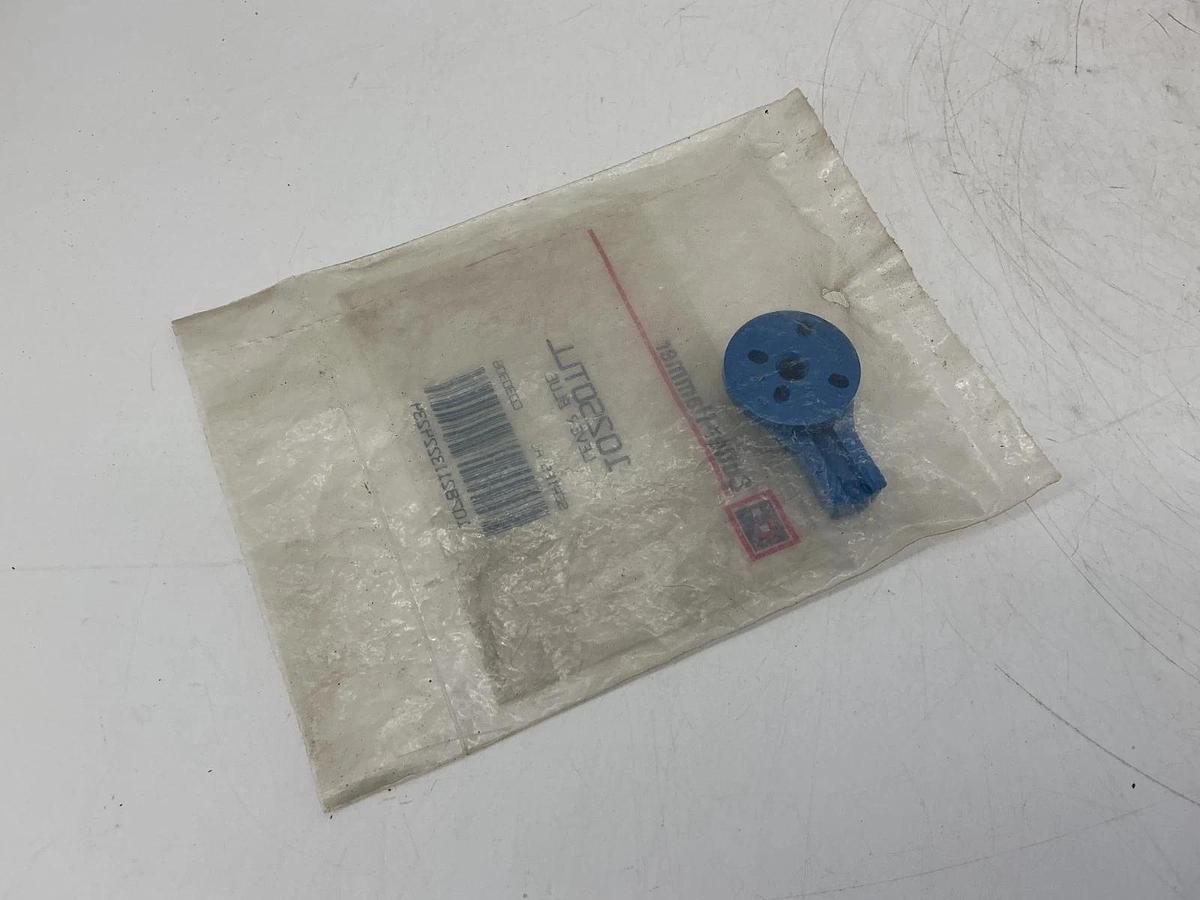 Lot of 2 New Cutler-Hammer 10250TLL Ser A1 Selector Switch Lever Blue