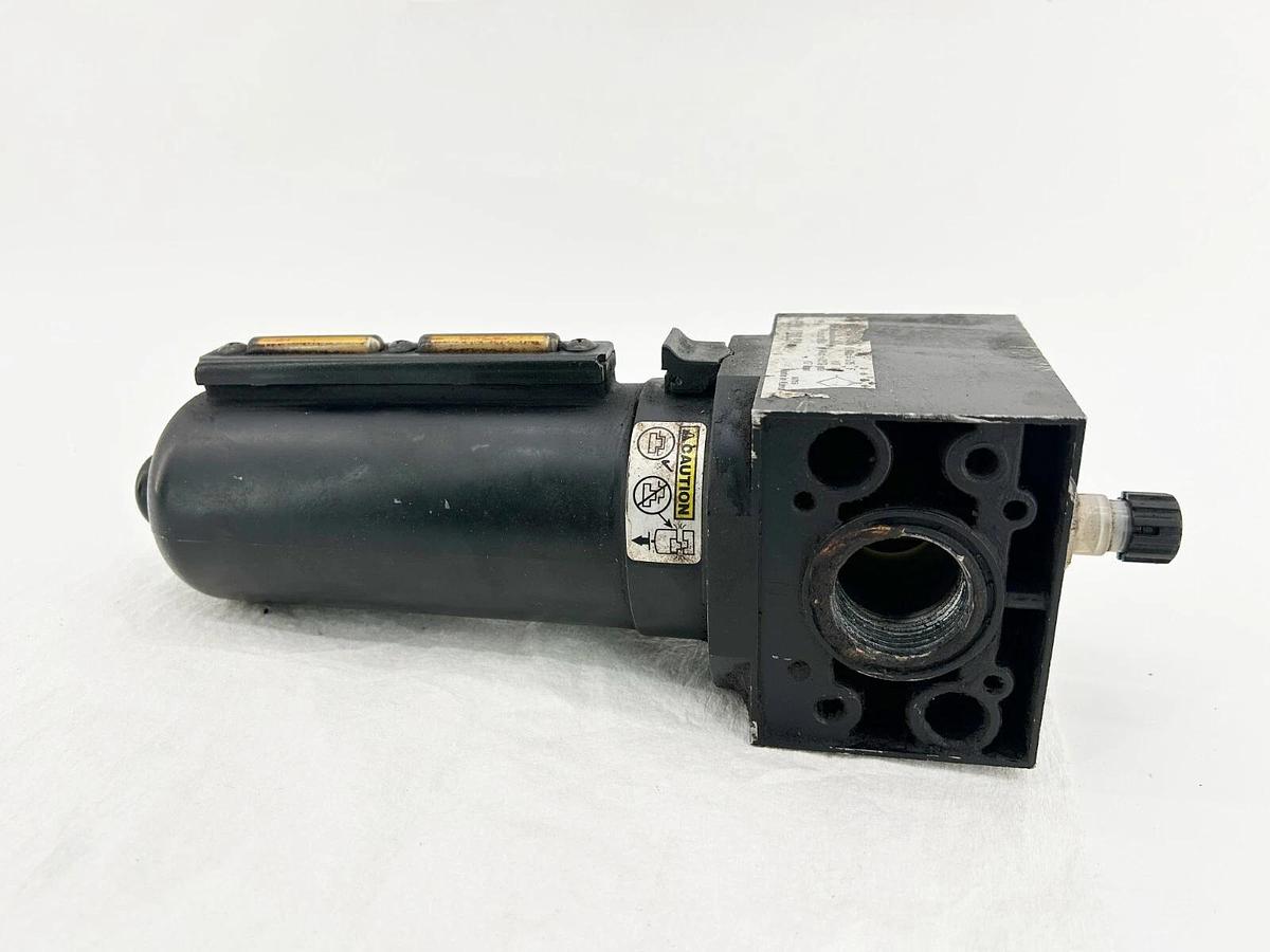 Used Parker P3NLA98LSN Lubricator 250PSIG 17.2Bar 1" NPT Port