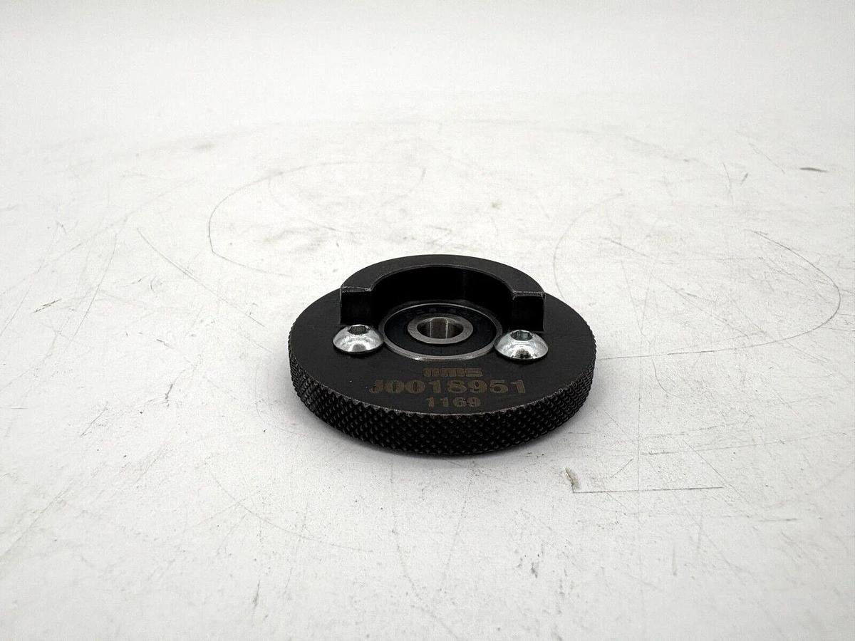 New OMS J0018951 Knurled Roller with Sealed Bearing 1169