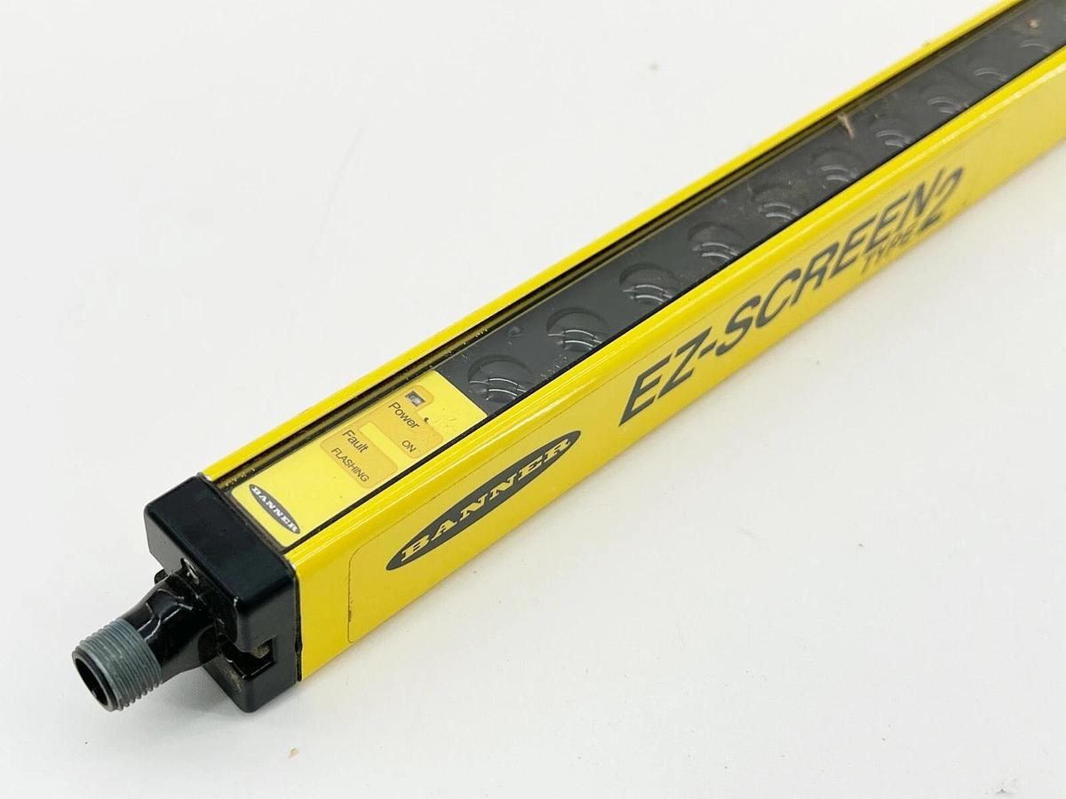 New Banner LS2TR30-600Q8 Light Curtain Receiver 30MMX600MM Yellow 118710