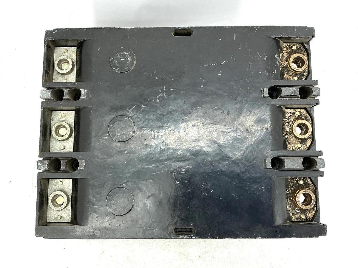 Used Westinghouse 186P835H01 Circuit Breaker 3-Pole 400A 600V
