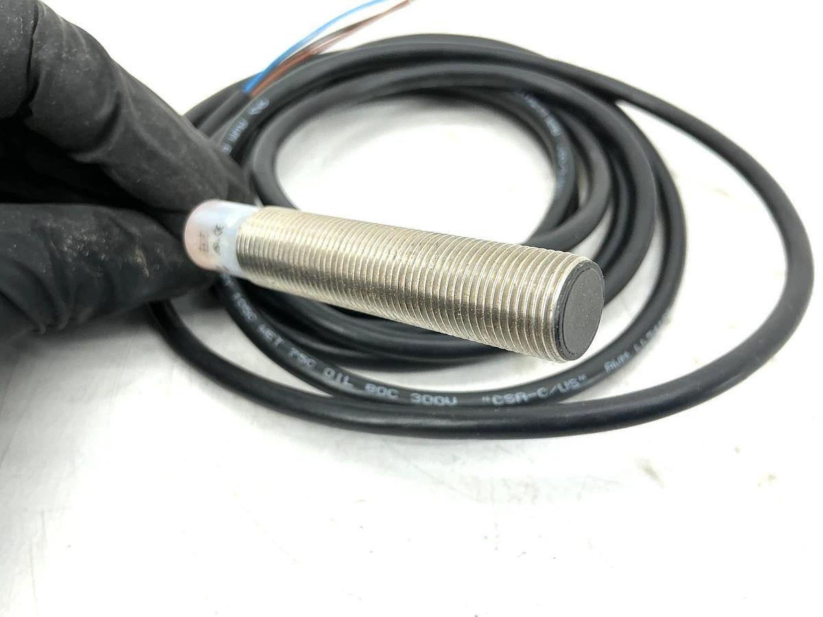 New Eaton E57P-12SPN2-C2 Ser M1 Inductive Proximity Sensor Sn=2mm 48VDC - No Box