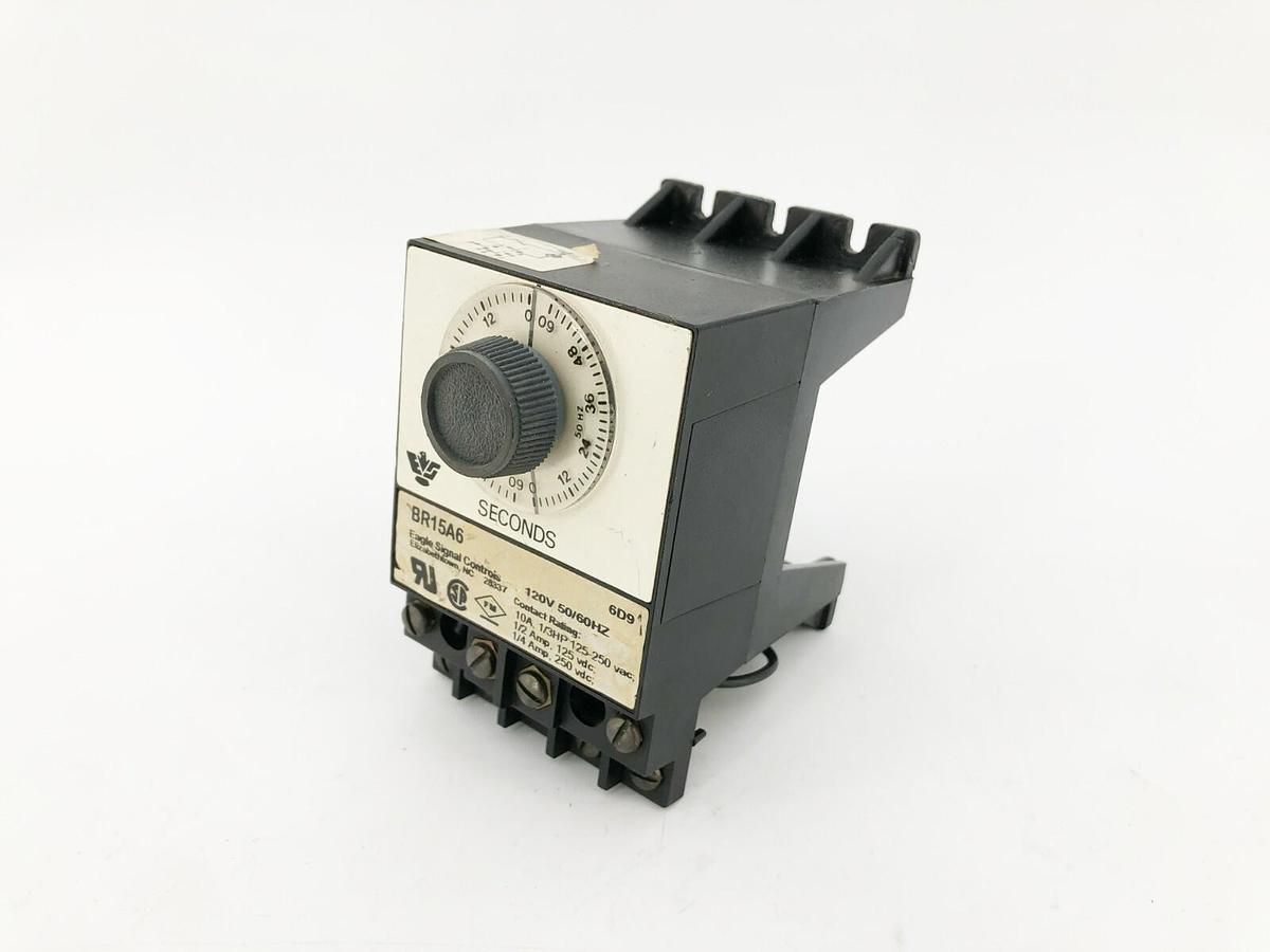 Used Eagle Signal BR15A6 Timer 0-60s