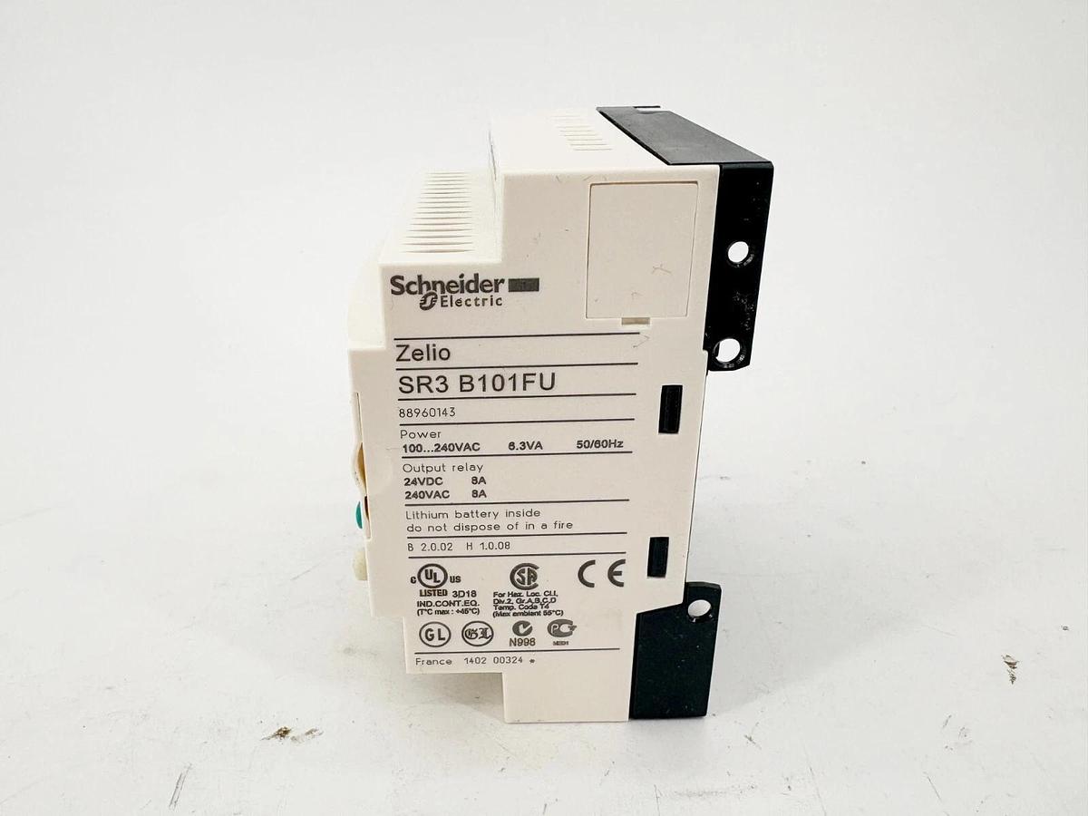 New Schneider Electric SR3B101FU Modular Smart Relay 100-240VAC