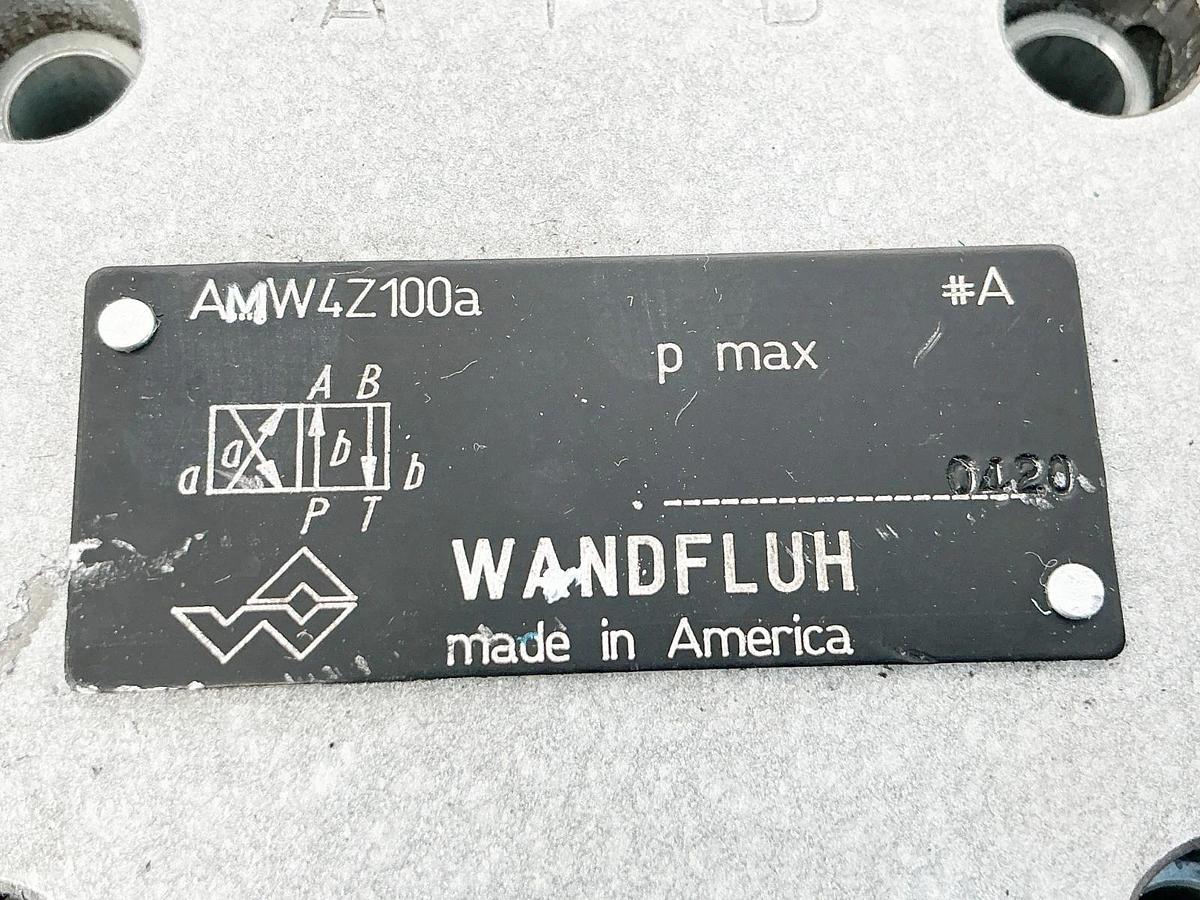New Wandfluh AMW4Z100A Solenoid Valve 110VAC 50/60Hz SIN60V-R110 - No Box