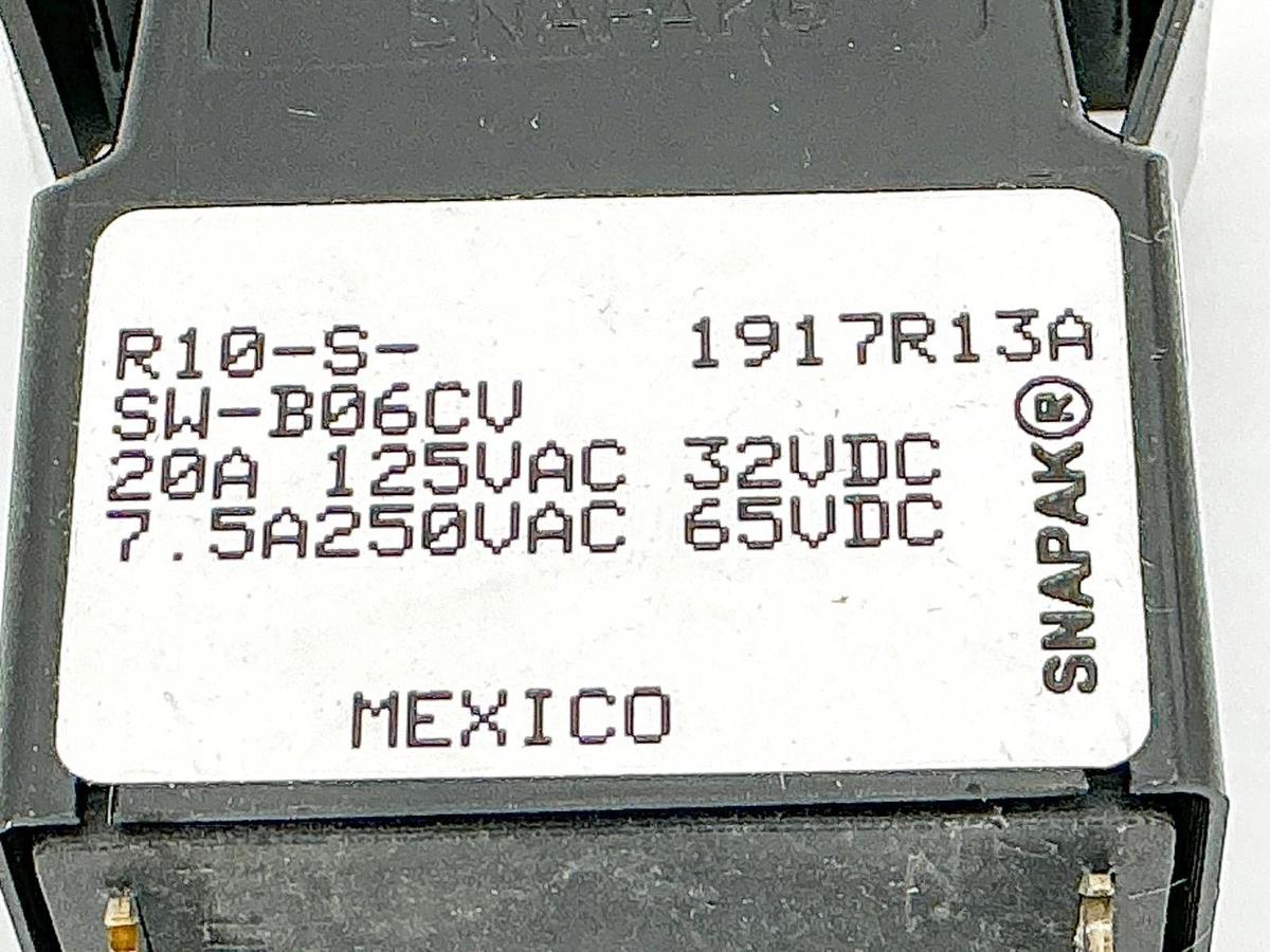 New Airpax R10-S-SW-B06CV Circuit Breaker Rocker Switch 20A 125/250VAC 2011202