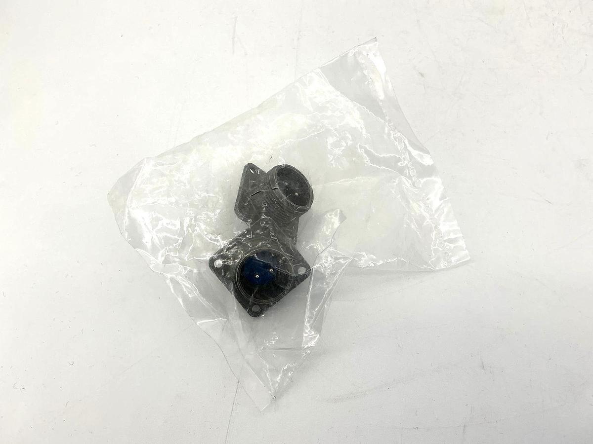 Lot of 2 New Amphenol 97-3102A14S-9PZ Connector Receptacle Male 2-Pin