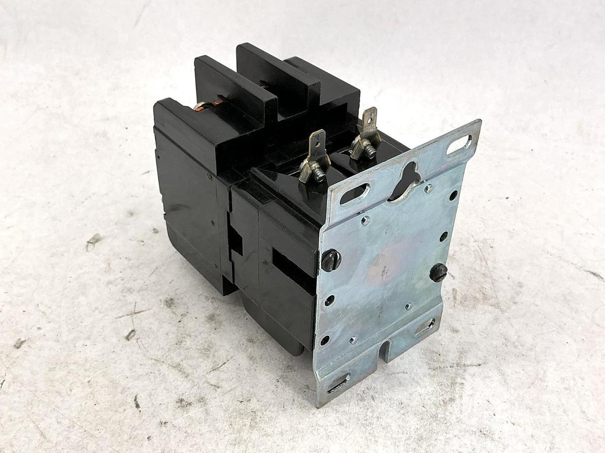 Used Potter & Brumfield P40P42D12P1-24 Contactor 3-Pole 24VDC Coil 50A 600V