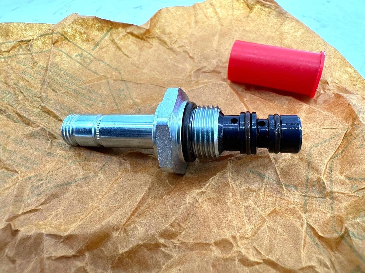 New Taylor Forklift 4520 590 Cartridge V8-5 4520-590