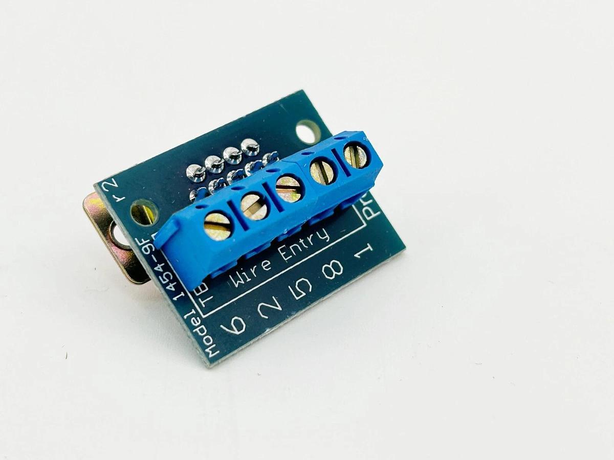 New Prosoft 661-716-5100 Connector 12 VO 94 VO DB-9 Female Connection W/O Box