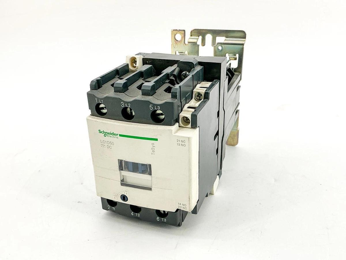 New Schneider Electric LC1D50BD Contactor 50A 24VDC 3P 3PH - No Box