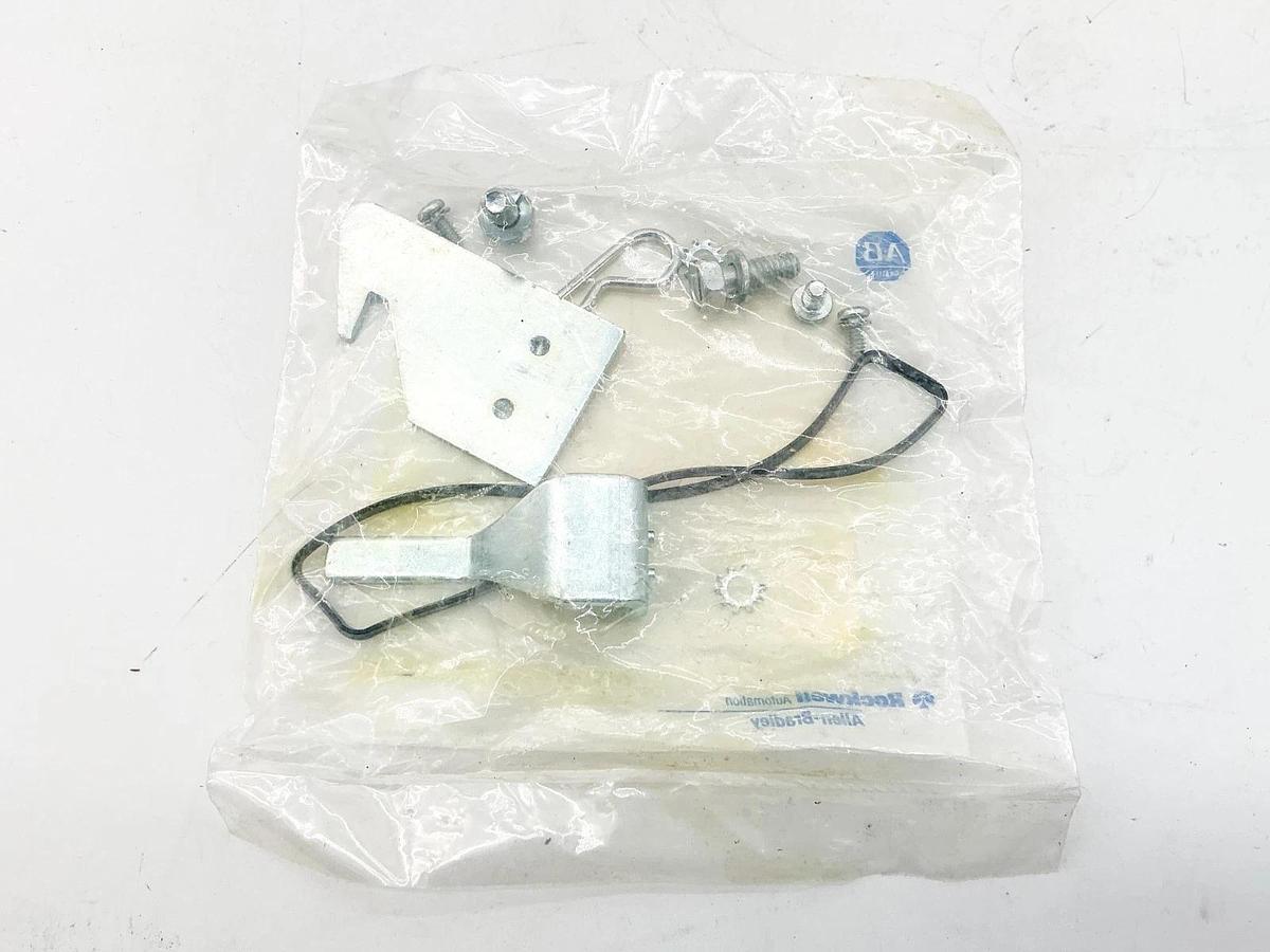 New Allen Bradley 140U-H-FCS03 Flex Cable Mechanism Ser.C