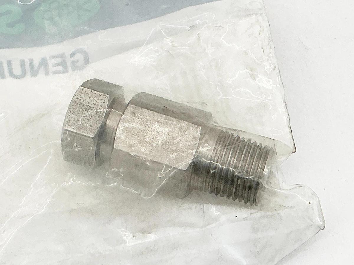 New Sullair 250028-635 Compressor Adjuster Fitting 1/8" - 1/8" Tube