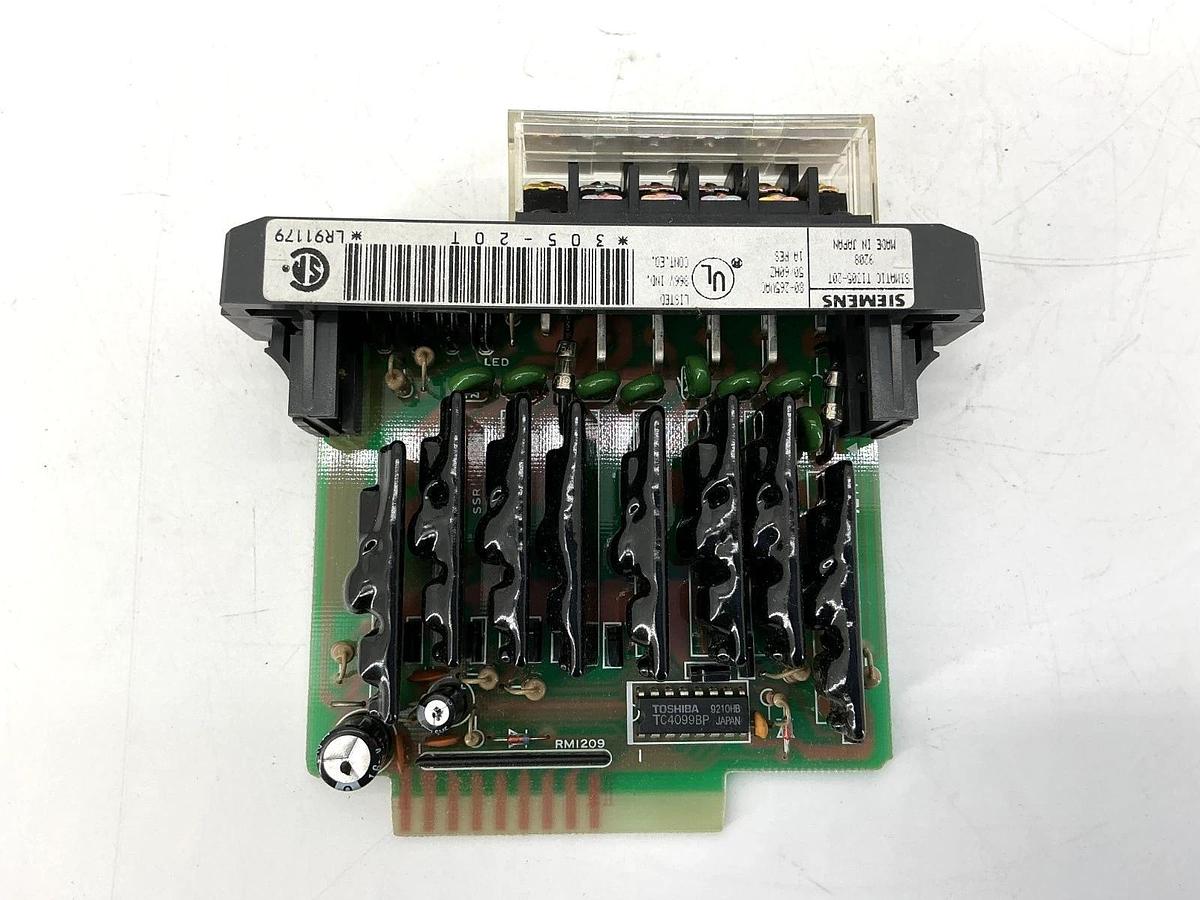New Siemens TI305-20T Simatic TI 305 Ser Output Module 8-Point 80-265V 30 No Box