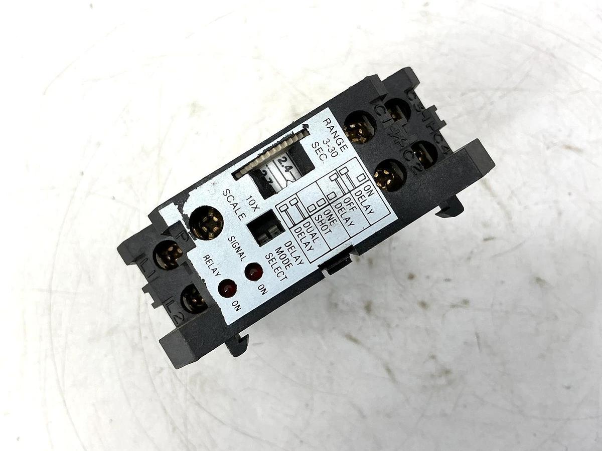 Used Eaton Cutler-Hammer C320TM30A Ser A1 Time Delay Relay Range 3-30sec 120V 50/60HZ