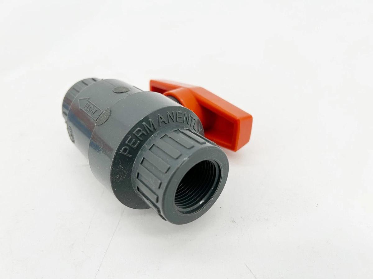 New Super C V08201N Ball Valve 3/4" EPDM Threaded PVC