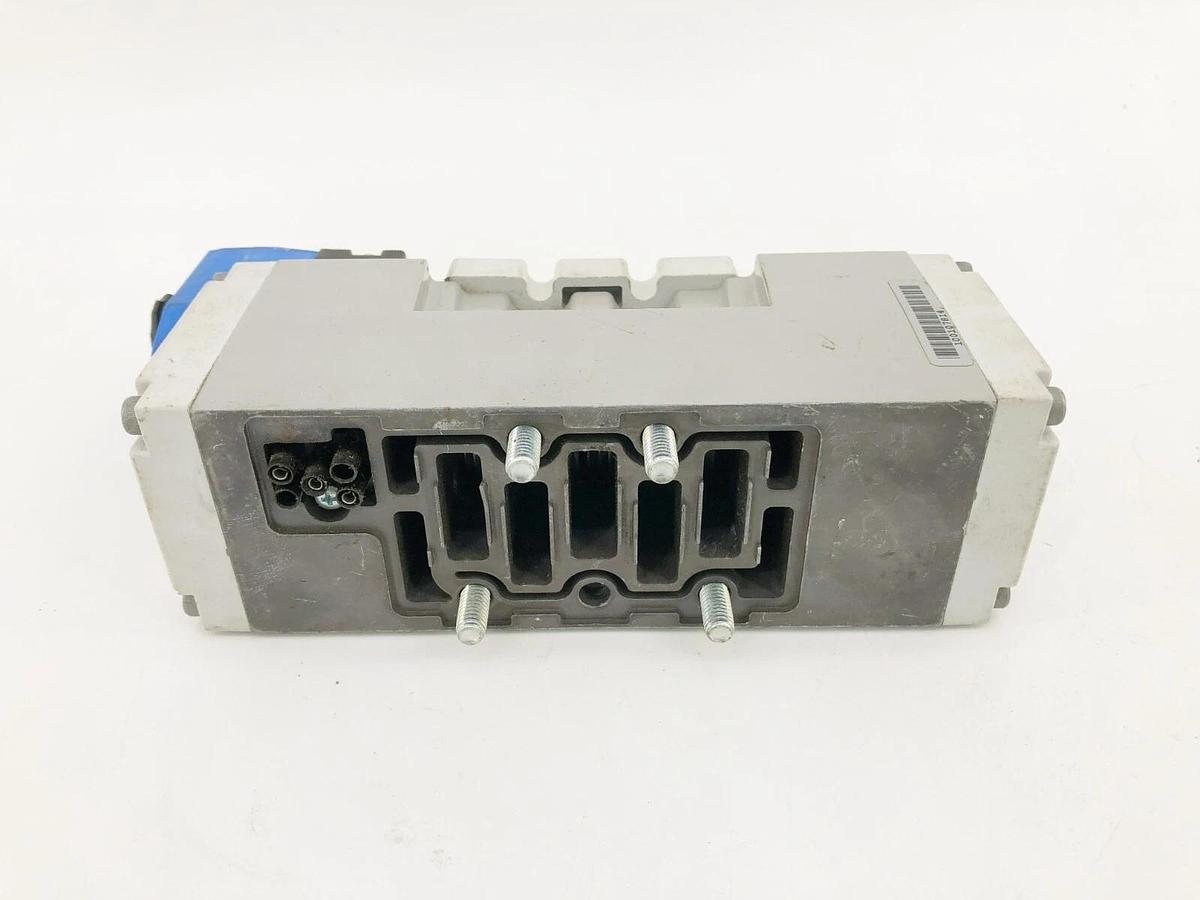 New Parker H2EVXBH0B9D Single Solenoid Valve 2-Pos. 24VDC - No Box