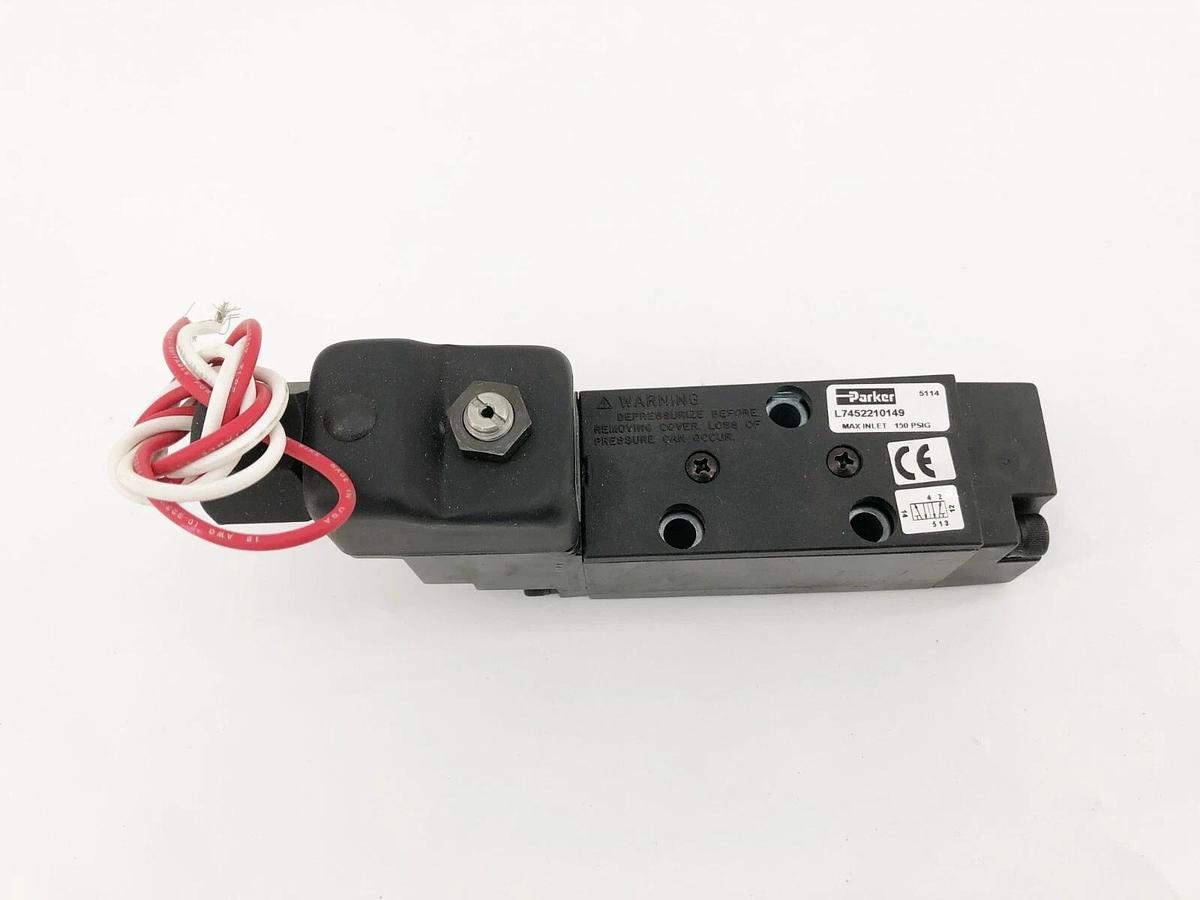 New Parker L7452210149 Pneumatic Valve 24VDC 6W - No Box