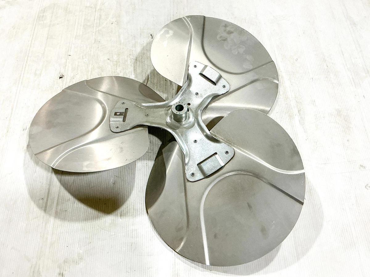 New Dayton 2C373 Fan Blade 24” -No Box