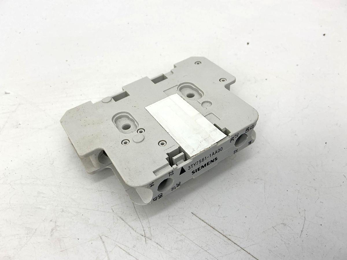 New Siemens 3TY7561-1AA00 Auxiliary Switch Block for Contactors 1NO & 1NC No Box