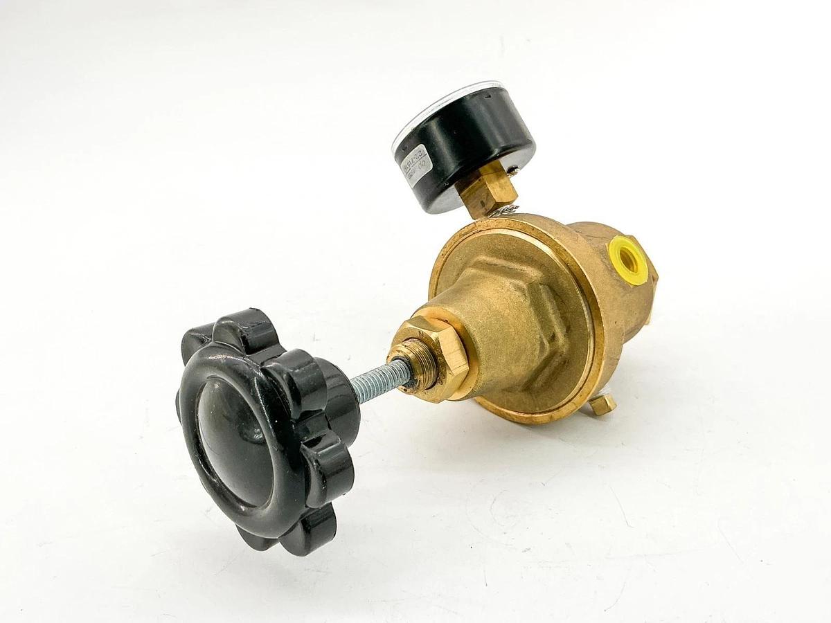 New Circor AVD090-HP Pressure Regulator Valve P021201-001/044 0-100PSIG - No Box