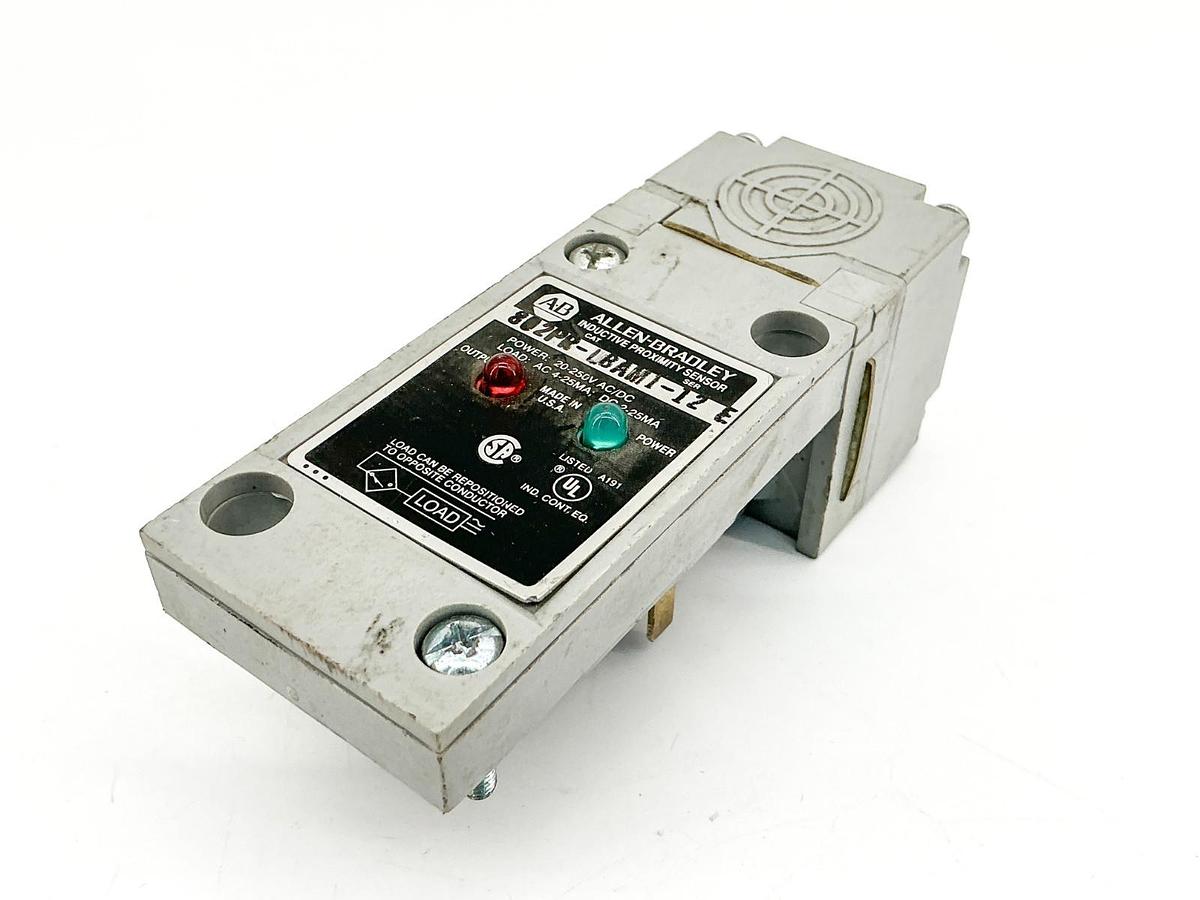 Used Allen Bradley 802PR-LBAM1-12 Inductive Proximity Switch 250V Ser.E-Missing Parts