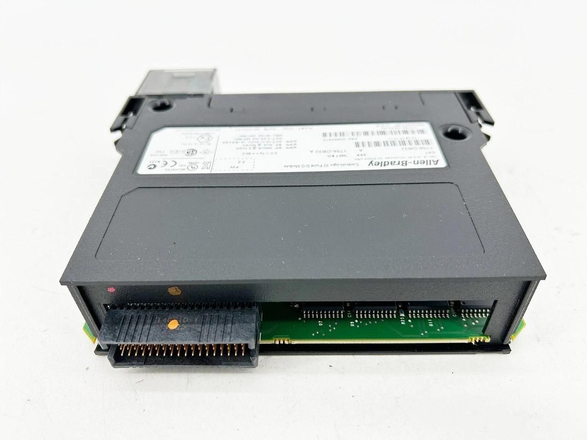 Used Allen Bradley 1756-OB32 Controllogix 32 Point D/O Module 0.5-1A 12-24VDC 32 Outp