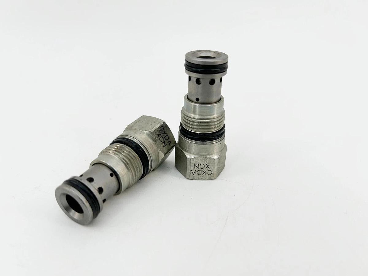 Used Lot of 2 Sun CXDA-XCN Relief Valve Series 1 20 GPM Capacity 5000PSI 1-1/4"
