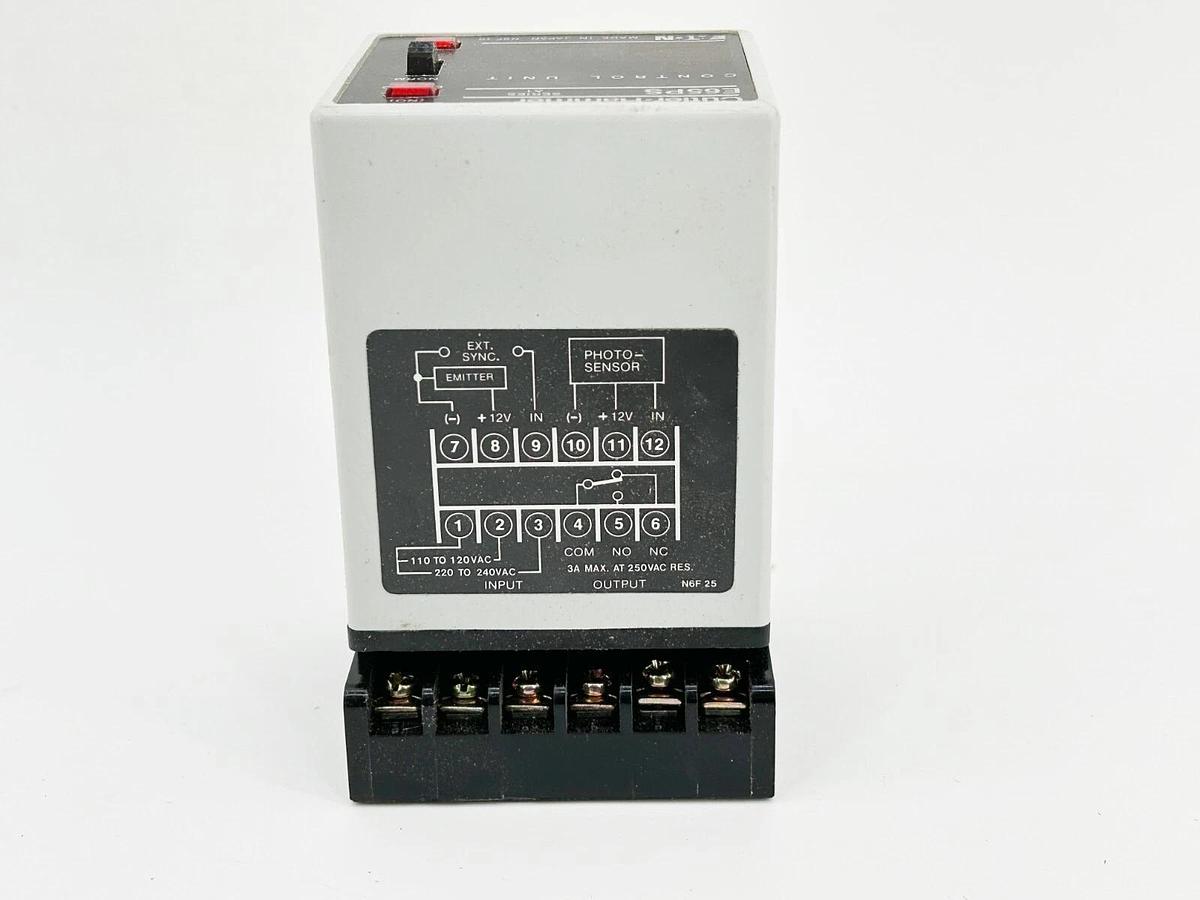 New Cutler Hammer E65PS Photoelectric Control Unit 240Vac