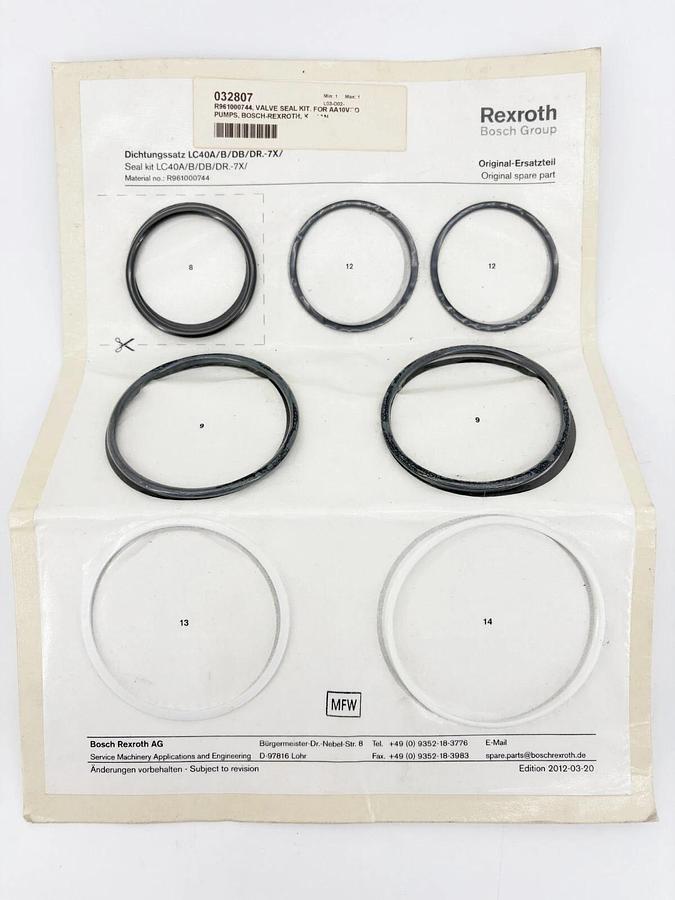New Bosch Rexroth R961000744 Seal Kit LC40A/B/DB/DR.-7X/