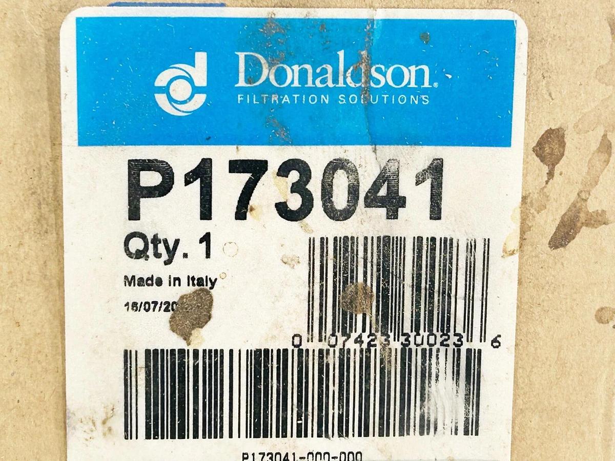 New Donaldson P173041 Hydraulic Filter Cartridge 12 Micron 450 PSI