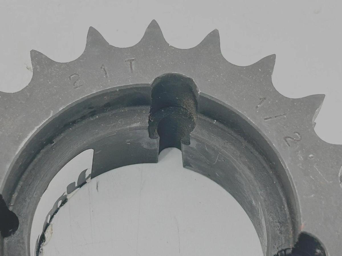New 3825 Tripple Chain Sprocket 21T 1/2
