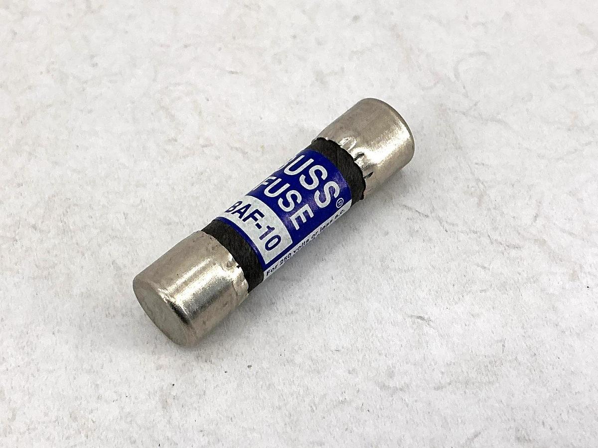Lot of 4 New Bussmann BAF-10 Buss Fuse 10A 250V