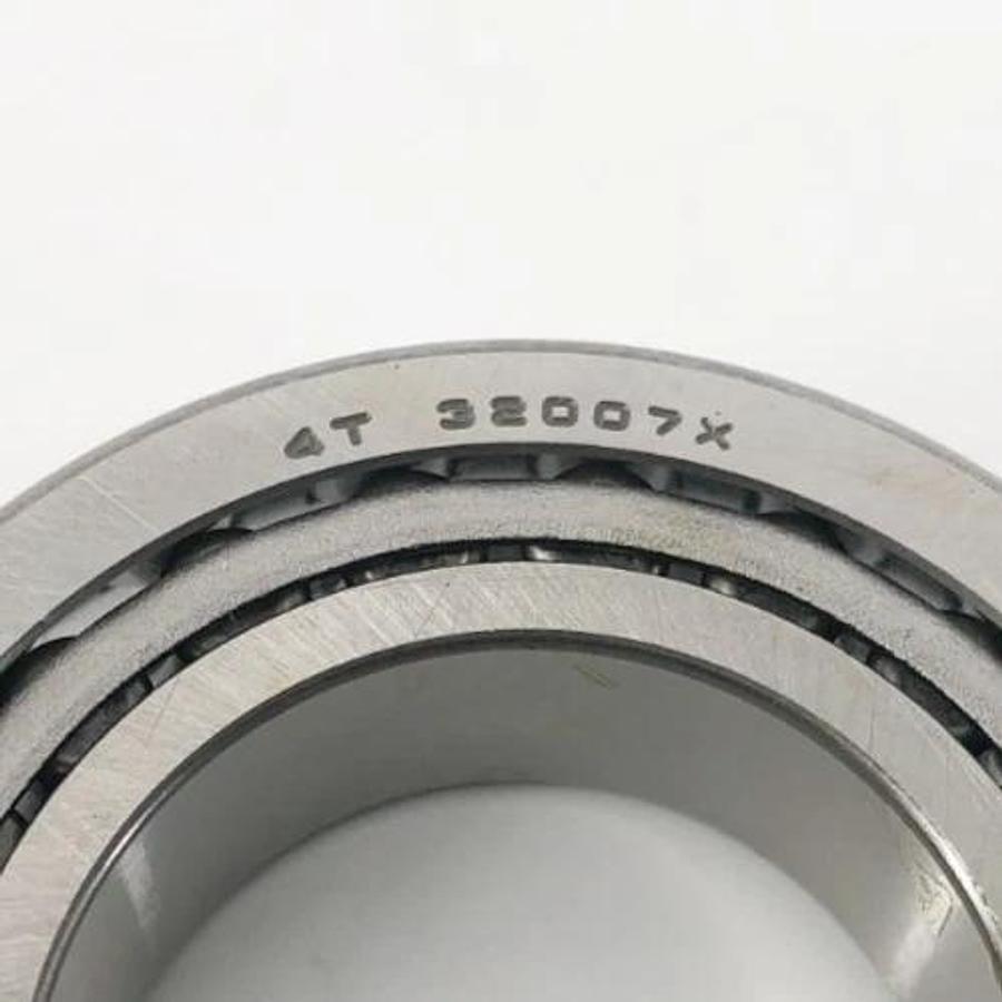 New NTN 4T-32007X Tapered Roller Bearing 35mm Bore 62mm OD 18mm W