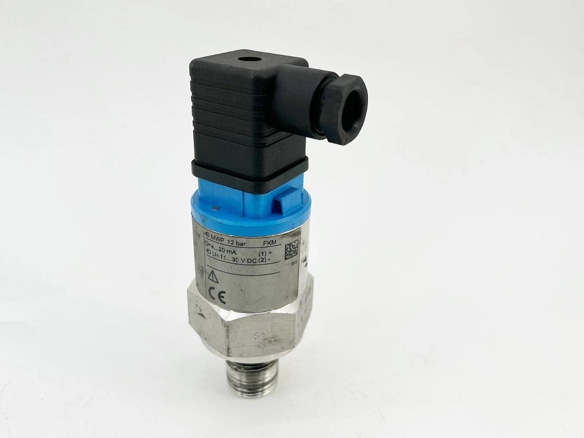 Used Endress + Hauser PMC131-A12F1A1K Transmitter 12Bar 20MA 30VDC 1/4NPT 1/2NPT NEMA