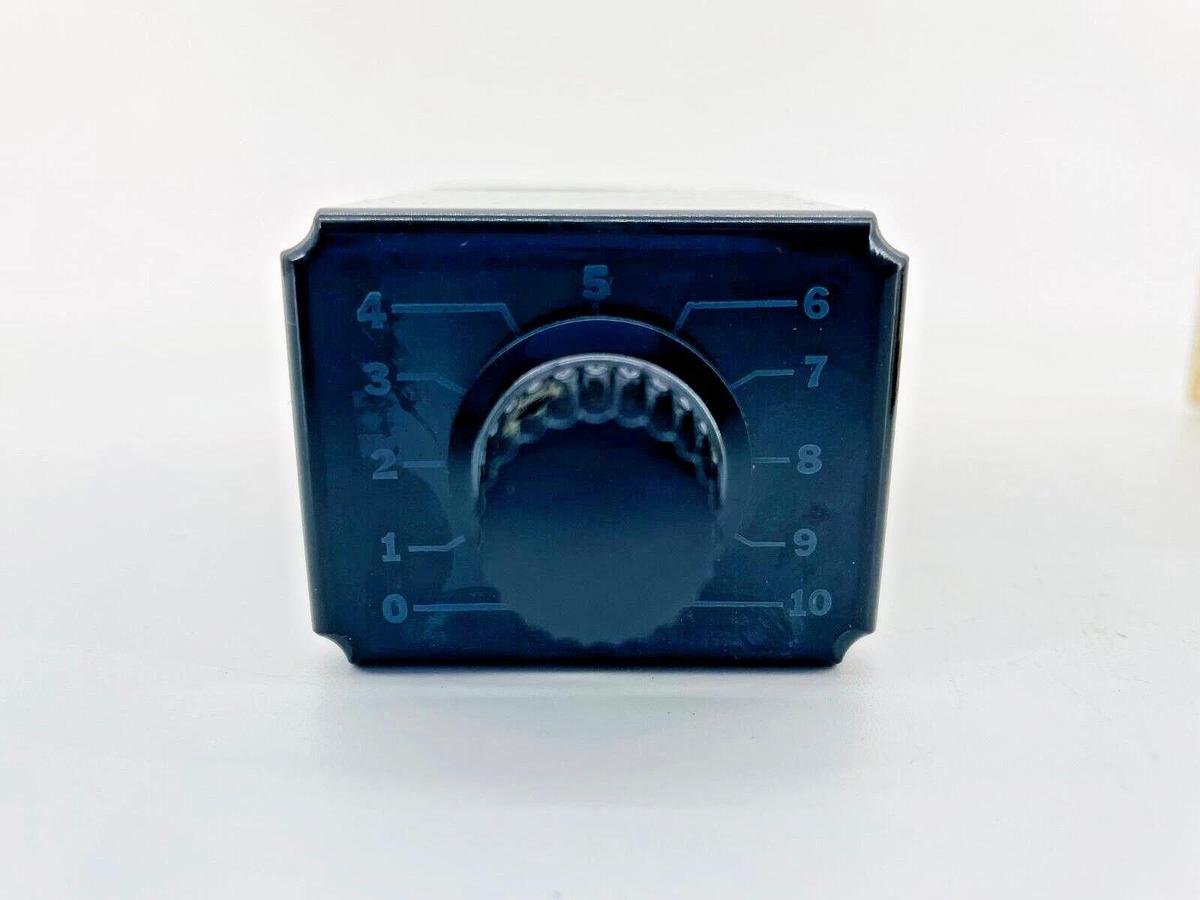 New Syracuse Electronics TER-00403 Time Relay 5 Sec 230VAC 8 Pin TER00403
