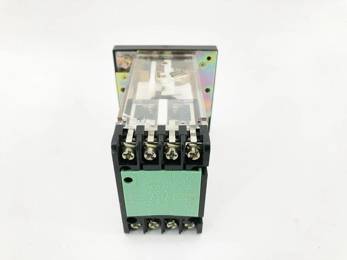 New E. Dold & Söhne ZS 700.14.1011 Time Protector 110VAC 2-60ohm 0-60min 0016867