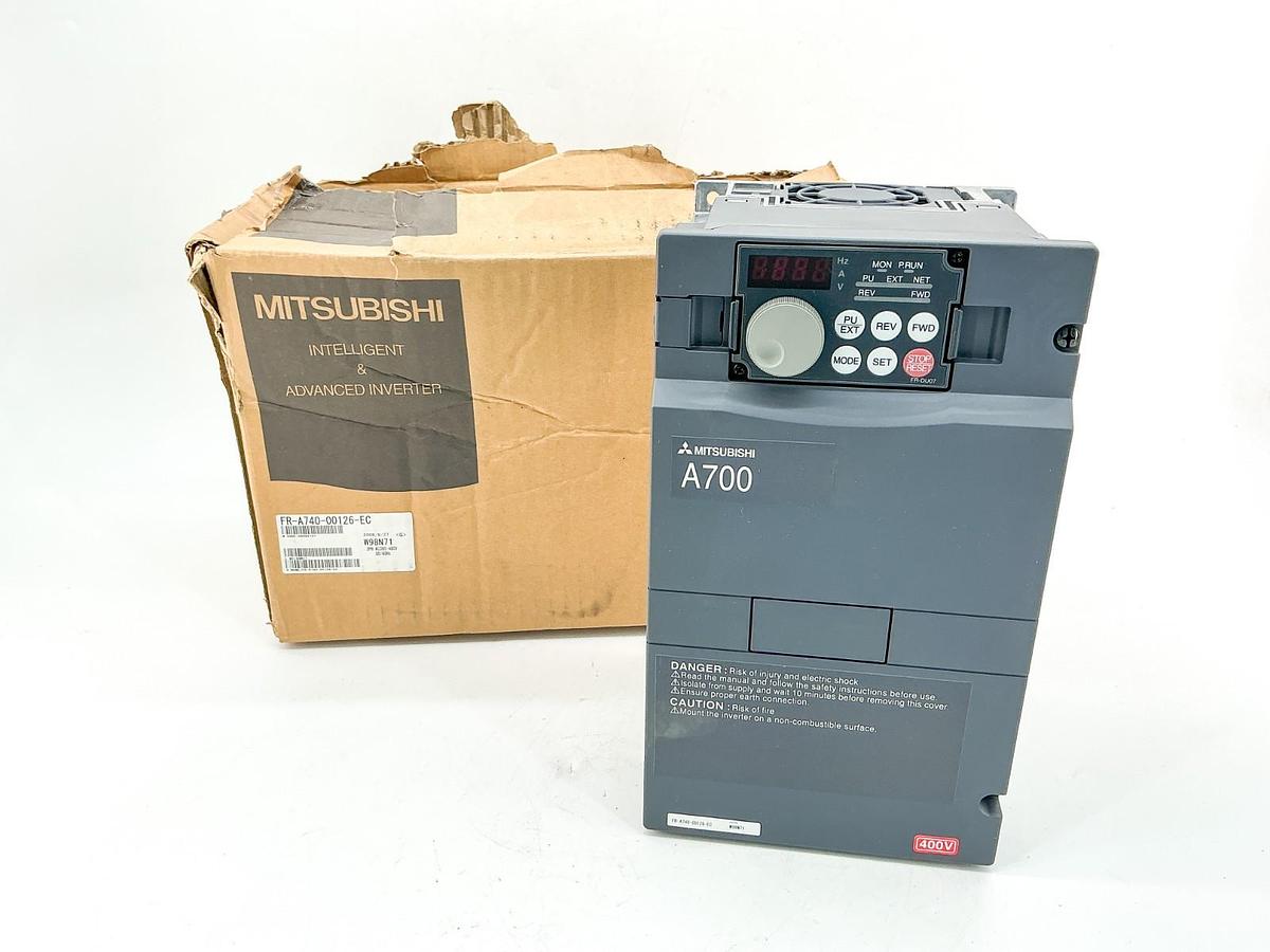 New Mitsubishi Electric FR-A740-00126-EC AC Frequency Inverter 3PH 480V 50/60Hz