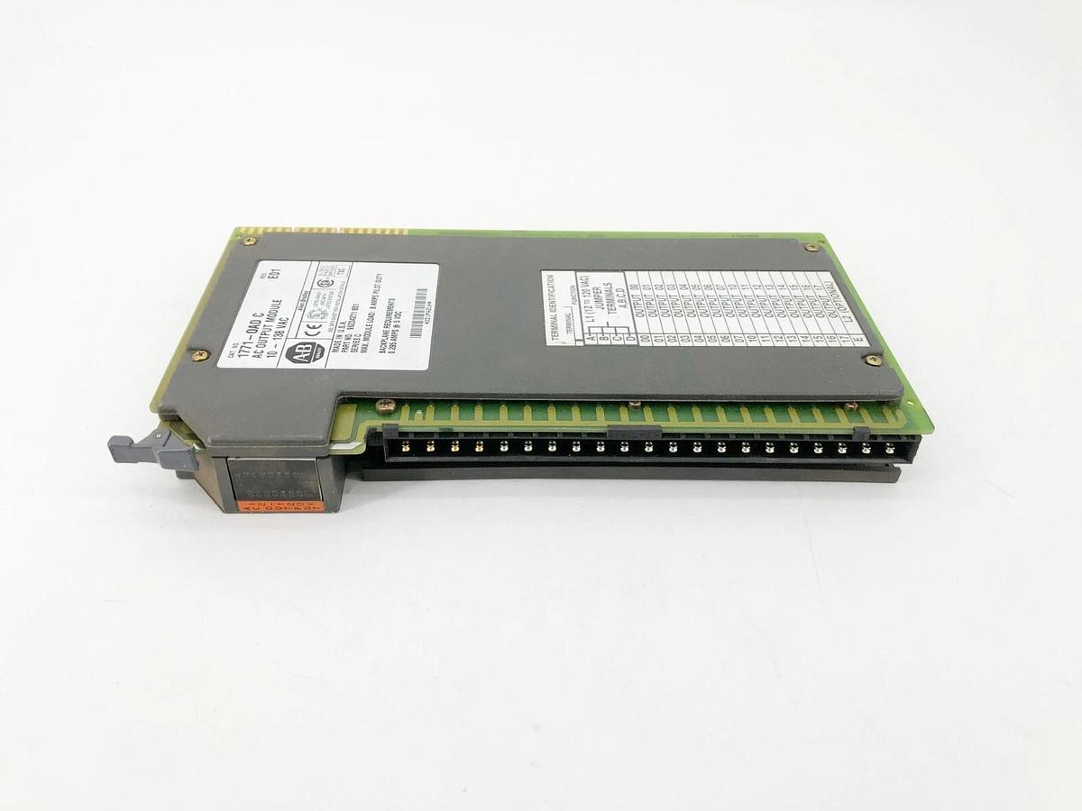 Used Allen Bradley 1771-OAD Ser. C AC Output Module 10-138VAC Rev. E01