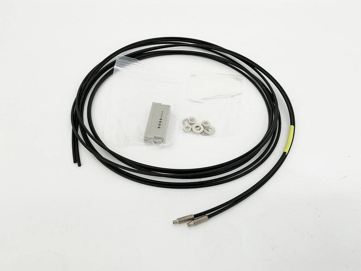 New Lot of 2 Keyence FU-77 Fiber Optic Cable