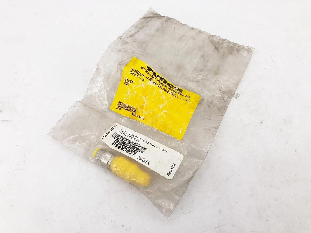 New Turck RSEV 49-TR Connector M12 Male Straight U2251
