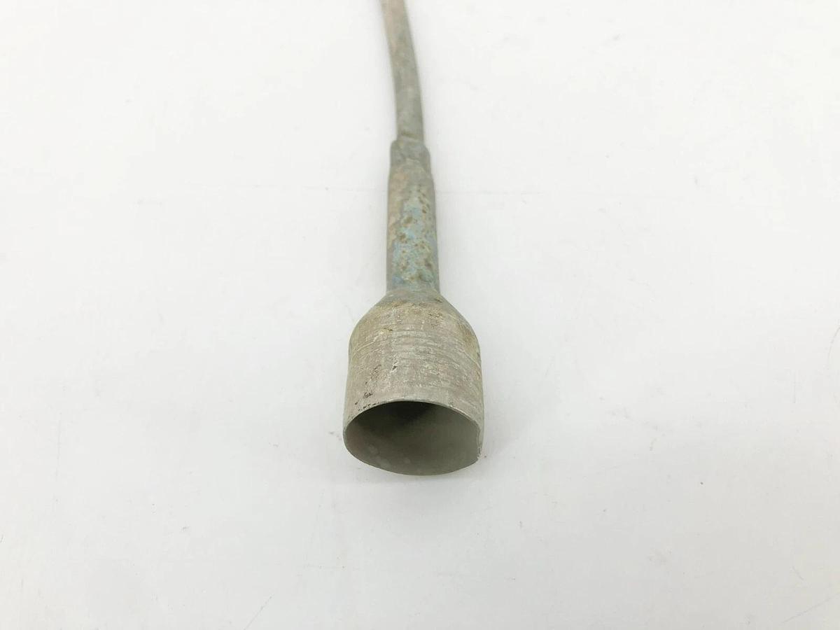 New Burndy YE2CLH129 Copper Pin Terminal W/ Shroud 2 AWG YE-LH