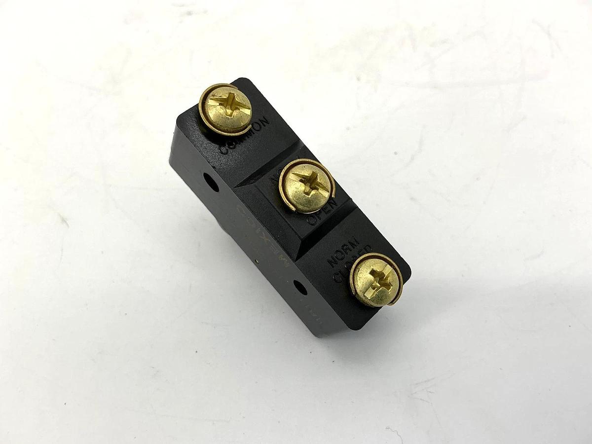 Lot of 2 New Micro Switch BA-2RB-A4 Limit Switch 20A 125VAC BA2RBA4