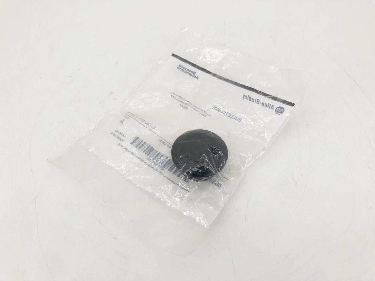 New Allen-Bradley 800T-N160H Ser. A Black Non-Illuminated Push-Pull Cap