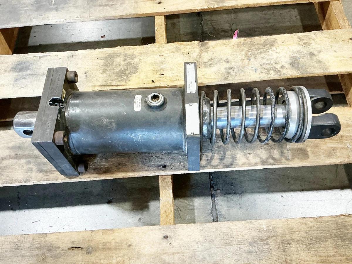 Used Valmet NCV220201 Shock Absorber 3X5 0-1