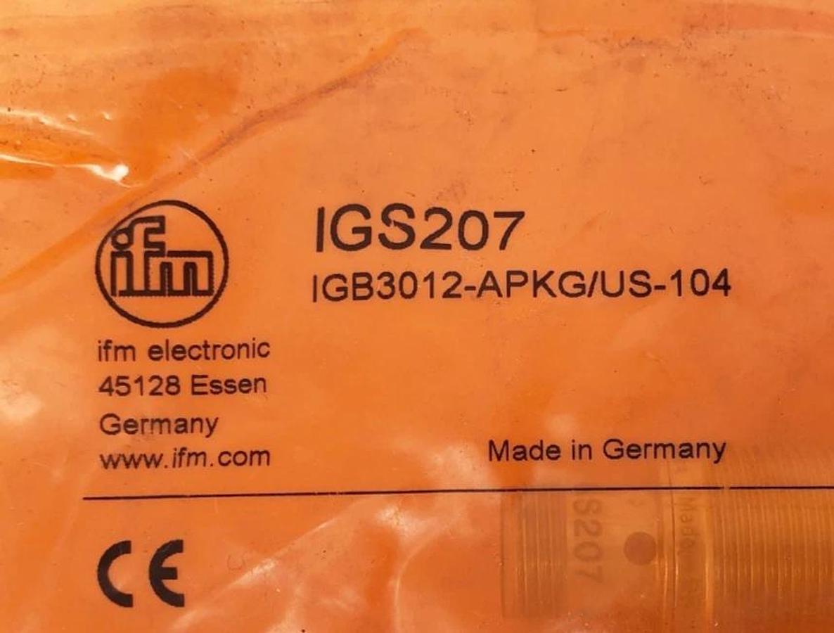 New IFM IGS207 Inductive Sensor 10-30VDC IGB3012-APKG/US-104
